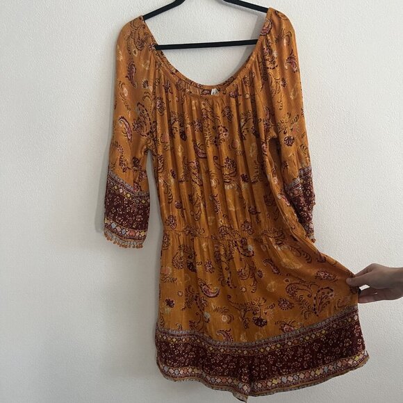 Mudd Boho Off the Shoulder Romper - Picture 2 of 6